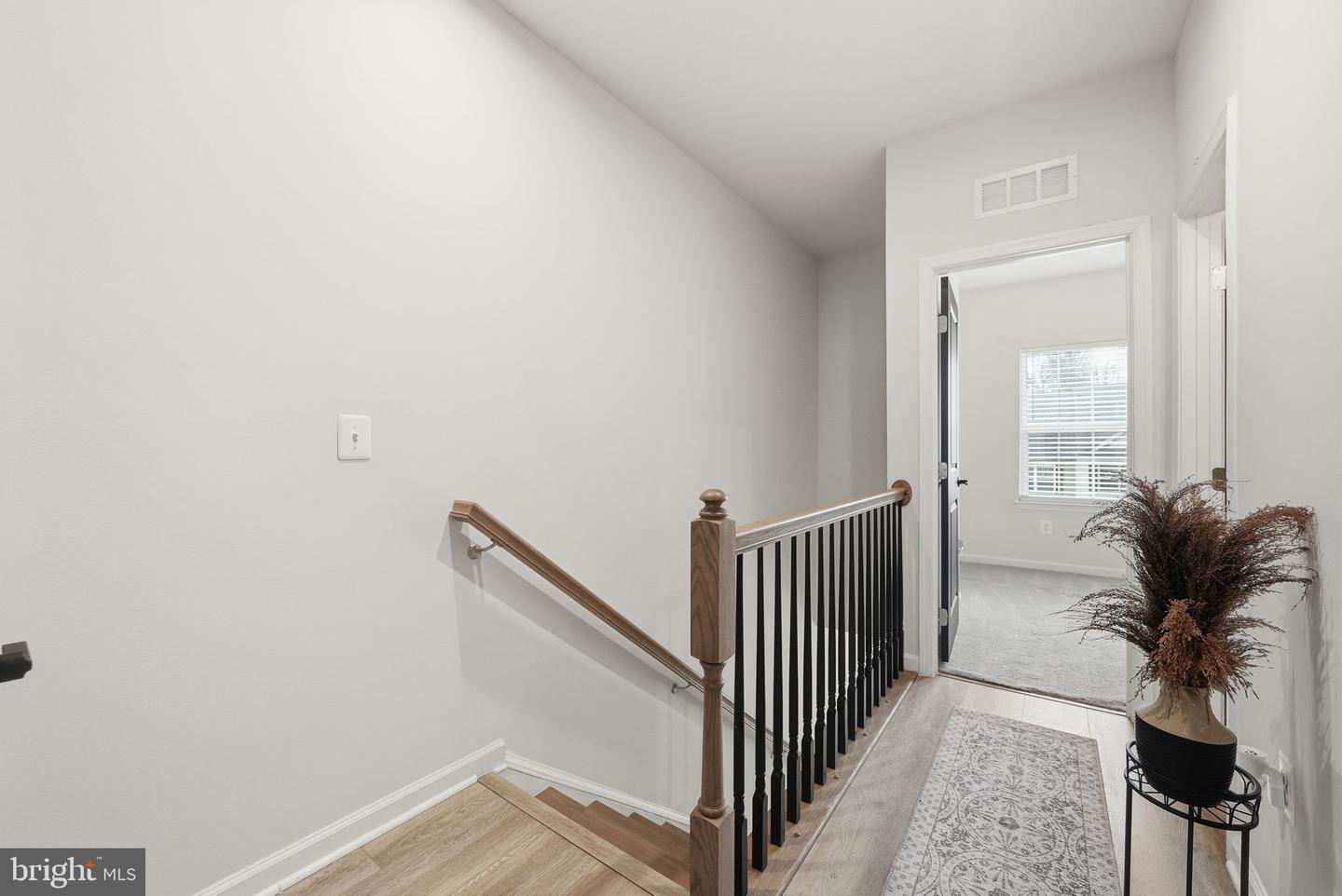 18363 REAPER HILL CT, TRIANGLE, Virginia 22172, 3 Bedrooms Bedrooms, ,3 BathroomsBathrooms,Residential,For sale,18363 REAPER HILL CT,VAPW2107638 MLS # VAPW2107638 18363 REAPER HILL CT, TRIANGLE, Virginia 22172, 3 Bedrooms Bedrooms, ,3 BathroomsBathrooms,Residential,For sale,18363 REAPER HILL CT,VAPW2107638 MLS # VAPW2107638