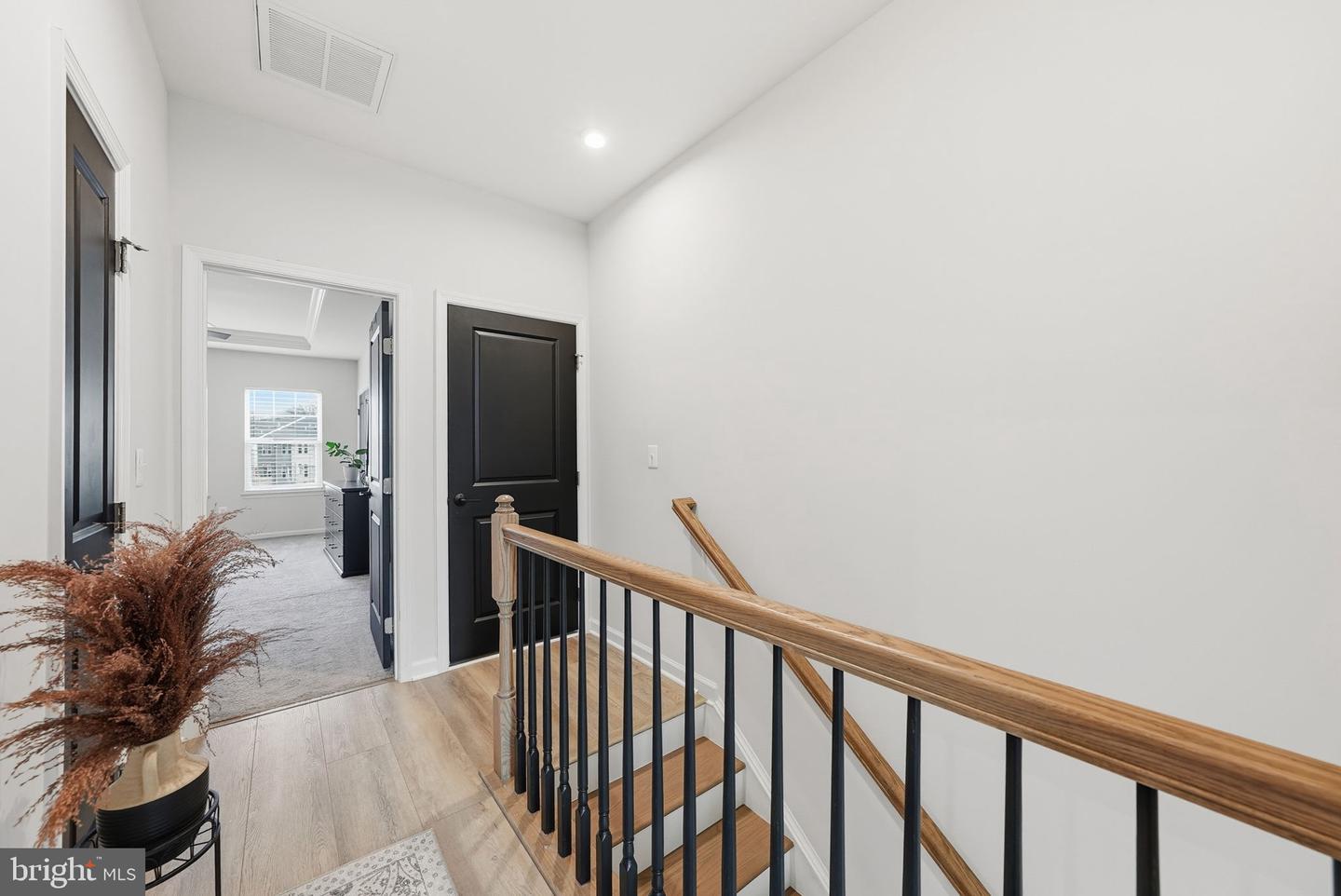 18363 REAPER HILL CT, TRIANGLE, Virginia 22172, 3 Bedrooms Bedrooms, ,3 BathroomsBathrooms,Residential,For sale,18363 REAPER HILL CT,VAPW2107638 MLS # VAPW2107638 18363 REAPER HILL CT, TRIANGLE, Virginia 22172, 3 Bedrooms Bedrooms, ,3 BathroomsBathrooms,Residential,For sale,18363 REAPER HILL CT,VAPW2107638 MLS # VAPW2107638