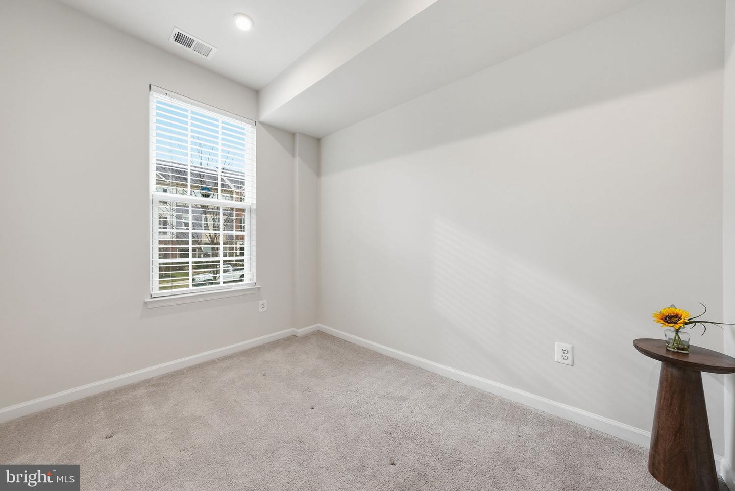 18363 REAPER HILL CT, TRIANGLE, Virginia 22172, 3 Bedrooms Bedrooms, ,3 BathroomsBathrooms,Residential,For sale,18363 REAPER HILL CT,VAPW2107638 MLS # VAPW2107638 18363 REAPER HILL CT, TRIANGLE, Virginia 22172, 3 Bedrooms Bedrooms, ,3 BathroomsBathrooms,Residential,For sale,18363 REAPER HILL CT,VAPW2107638 MLS # VAPW2107638