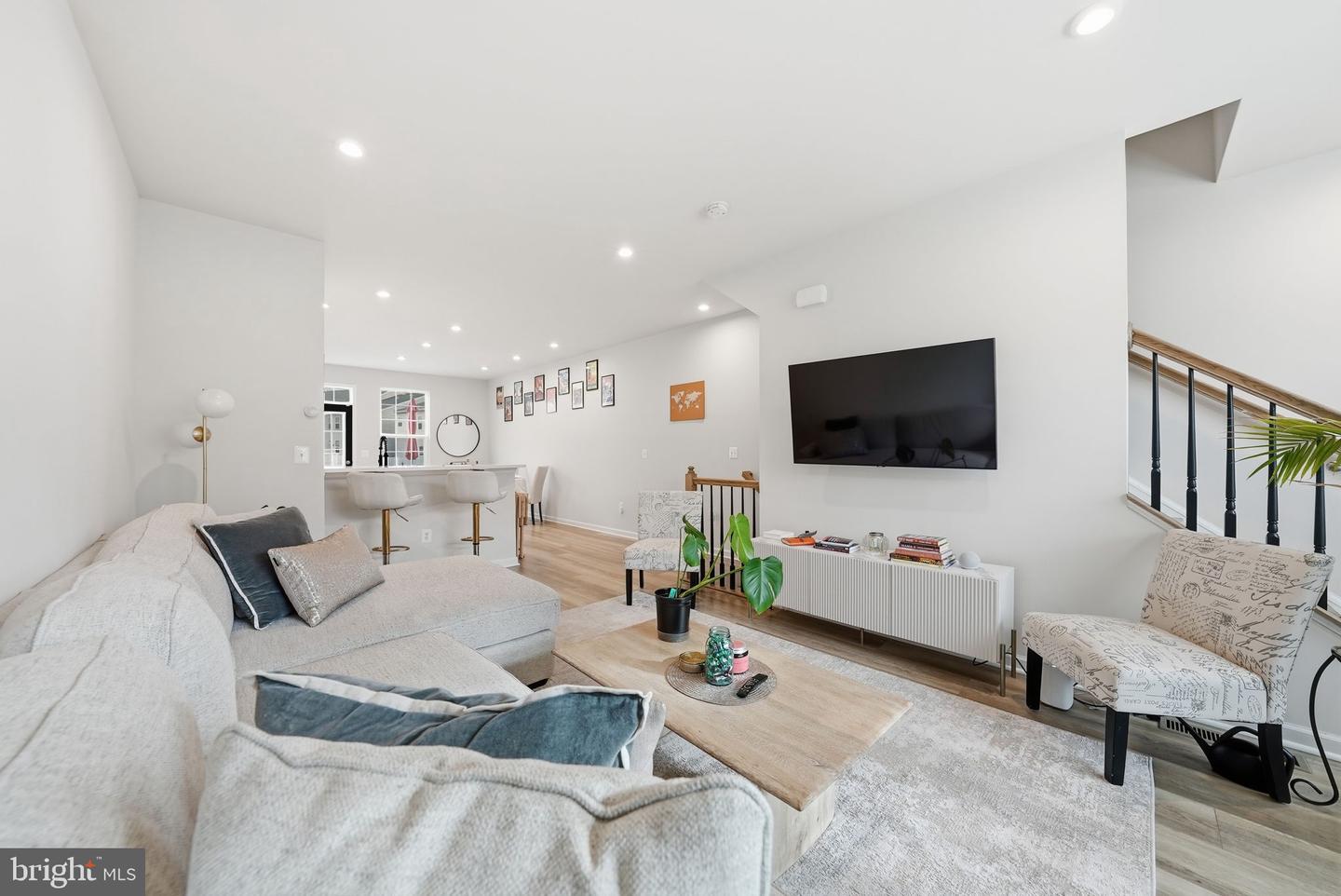 18363 REAPER HILL CT, TRIANGLE, Virginia 22172, 3 Bedrooms Bedrooms, ,3 BathroomsBathrooms,Residential,For sale,18363 REAPER HILL CT,VAPW2107638 MLS # VAPW2107638 18363 REAPER HILL CT, TRIANGLE, Virginia 22172, 3 Bedrooms Bedrooms, ,3 BathroomsBathrooms,Residential,For sale,18363 REAPER HILL CT,VAPW2107638 MLS # VAPW2107638