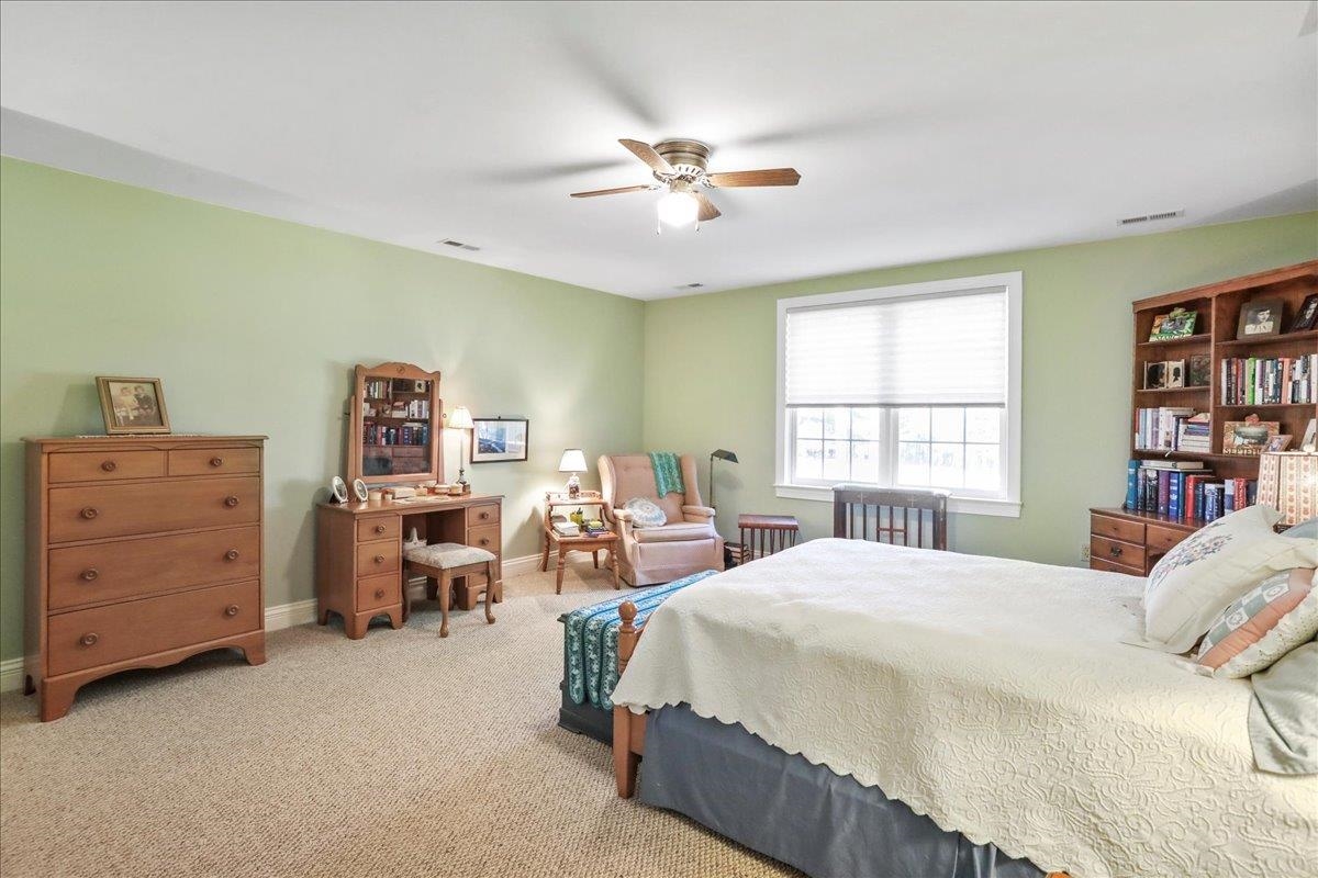 40 BIRDSONG LN, EDINBURG, Virginia 22824, 4 Bedrooms Bedrooms, ,3 BathroomsBathrooms,Residential,40 BIRDSONG LN,671950 MLS # 671950