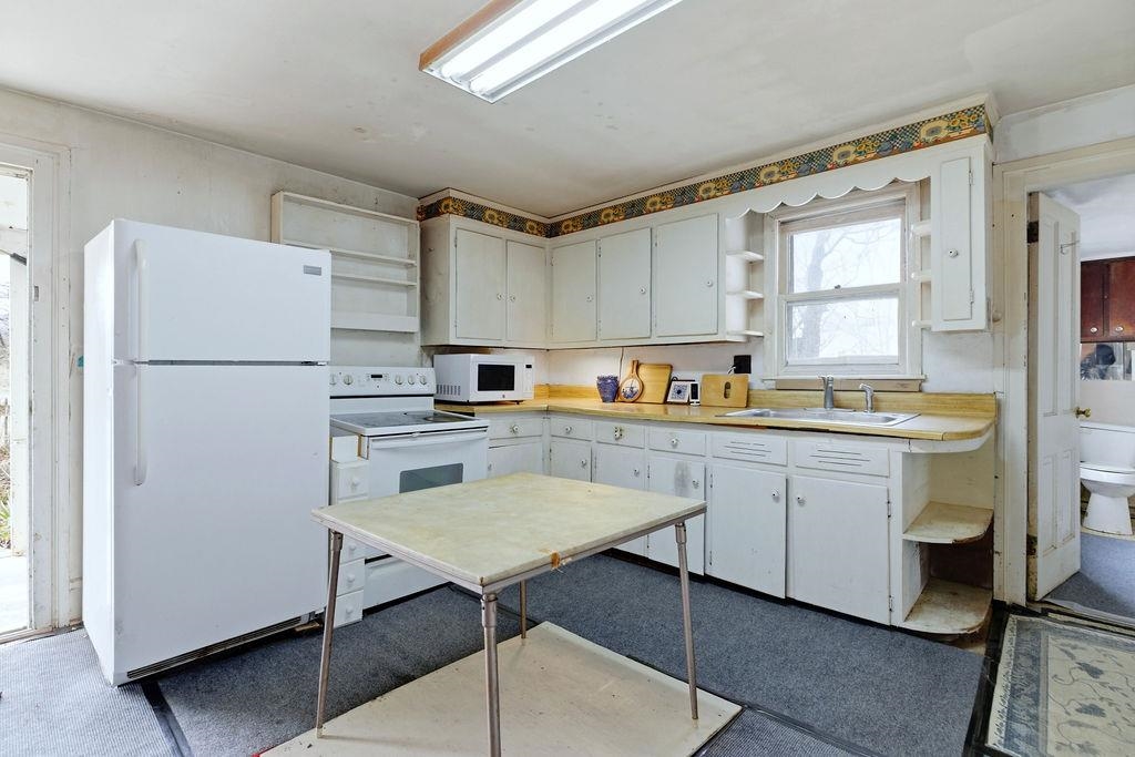 339 BUFFALO BRANCH LN, SWOOPE, Virginia 24479, 4 Bedrooms Bedrooms, ,1 BathroomBathrooms,Residential,339 BUFFALO BRANCH LN,671952 MLS # 671952