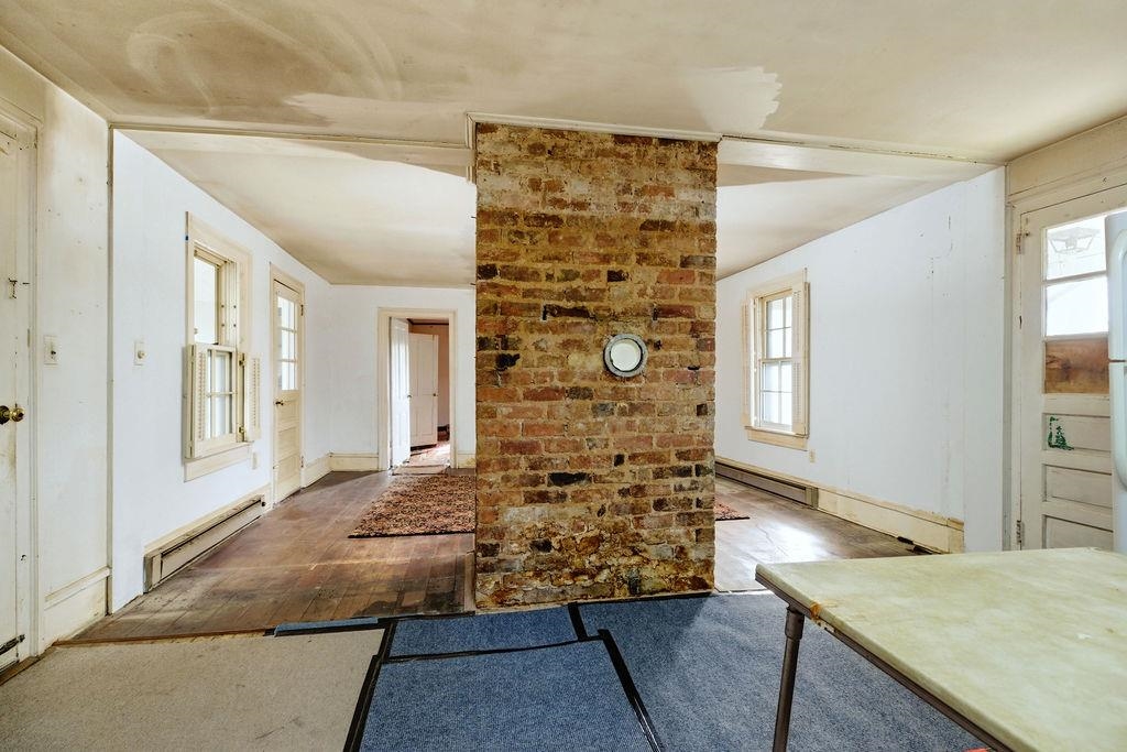 339 BUFFALO BRANCH LN, SWOOPE, Virginia 24479, 4 Bedrooms Bedrooms, ,1 BathroomBathrooms,Residential,339 BUFFALO BRANCH LN,671952 MLS # 671952