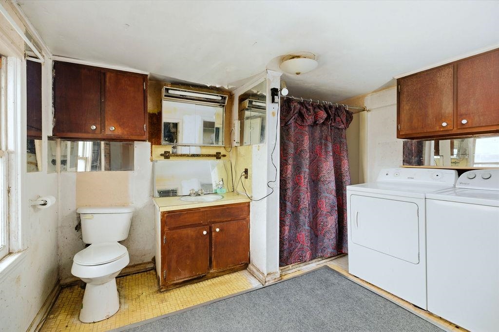 339 BUFFALO BRANCH LN, SWOOPE, Virginia 24479, 4 Bedrooms Bedrooms, ,1 BathroomBathrooms,Residential,339 BUFFALO BRANCH LN,671952 MLS # 671952