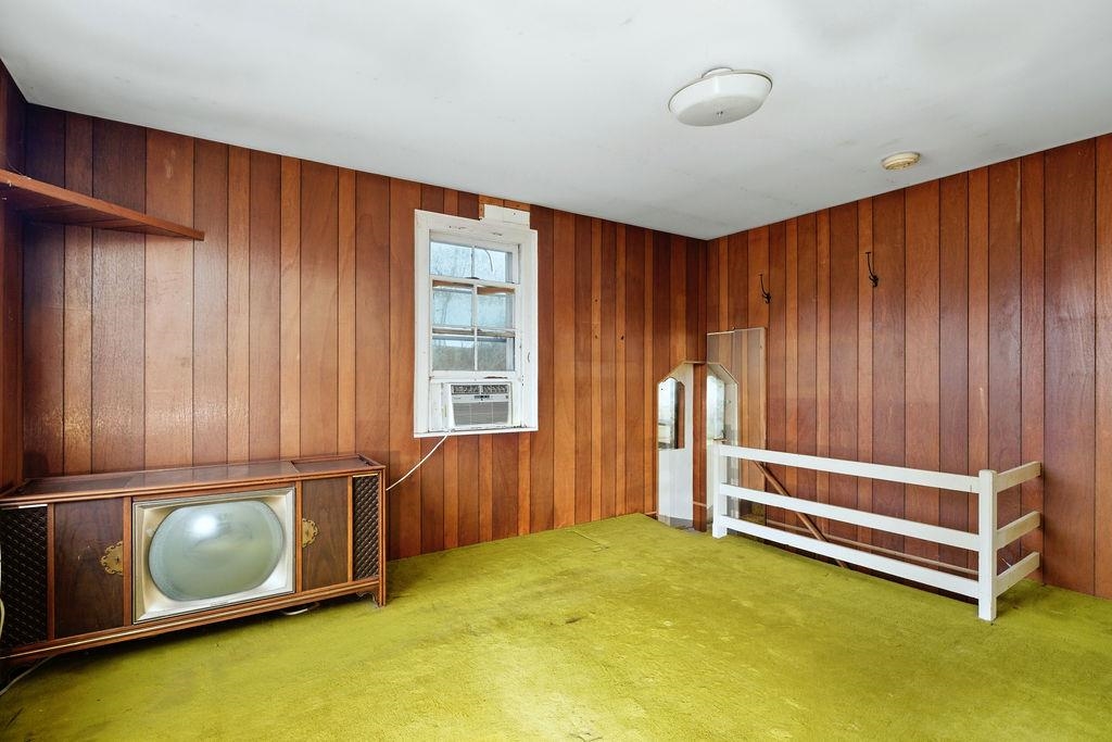 339 BUFFALO BRANCH LN, SWOOPE, Virginia 24479, 4 Bedrooms Bedrooms, ,1 BathroomBathrooms,Residential,339 BUFFALO BRANCH LN,671952 MLS # 671952