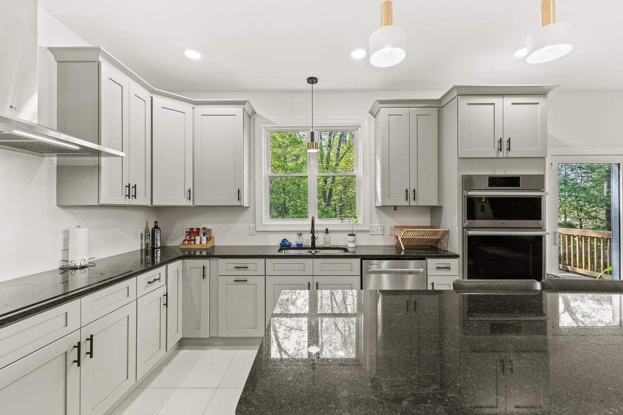 1176B NELSON DR, HARRISONBURG, Virginia 22801, 3 Bedrooms Bedrooms, ,2 BathroomsBathrooms,Residential,1176B NELSON DR,671953 MLS # 671953