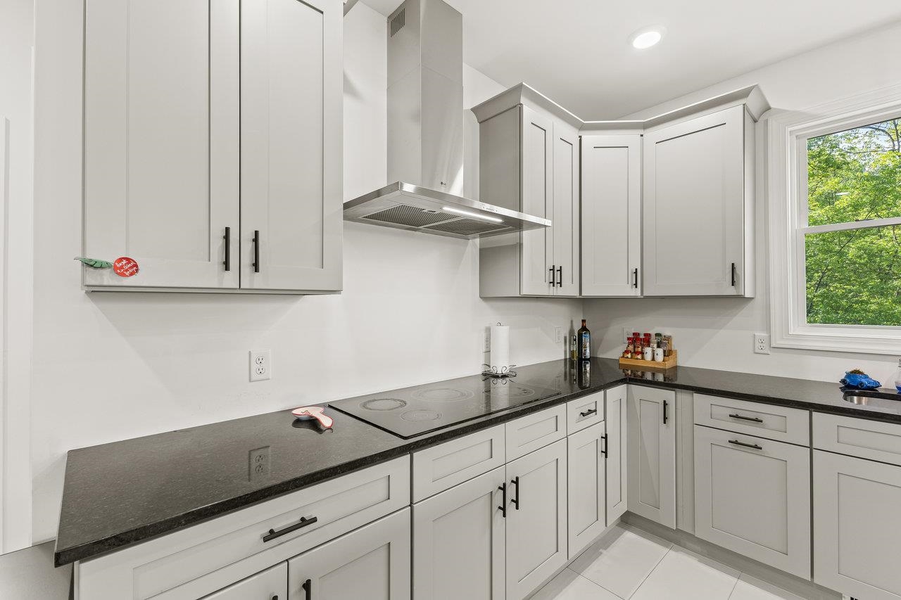 1176B NELSON DR, HARRISONBURG, Virginia 22801, 3 Bedrooms Bedrooms, ,2 BathroomsBathrooms,Residential,1176B NELSON DR,671953 MLS # 671953