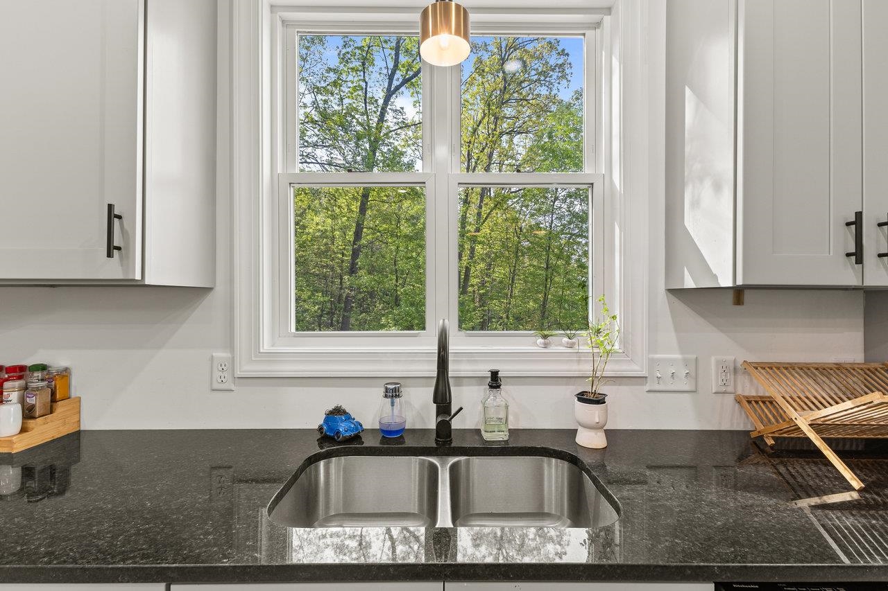 1176B NELSON DR, HARRISONBURG, Virginia 22801, 3 Bedrooms Bedrooms, ,2 BathroomsBathrooms,Residential,1176B NELSON DR,671953 MLS # 671953