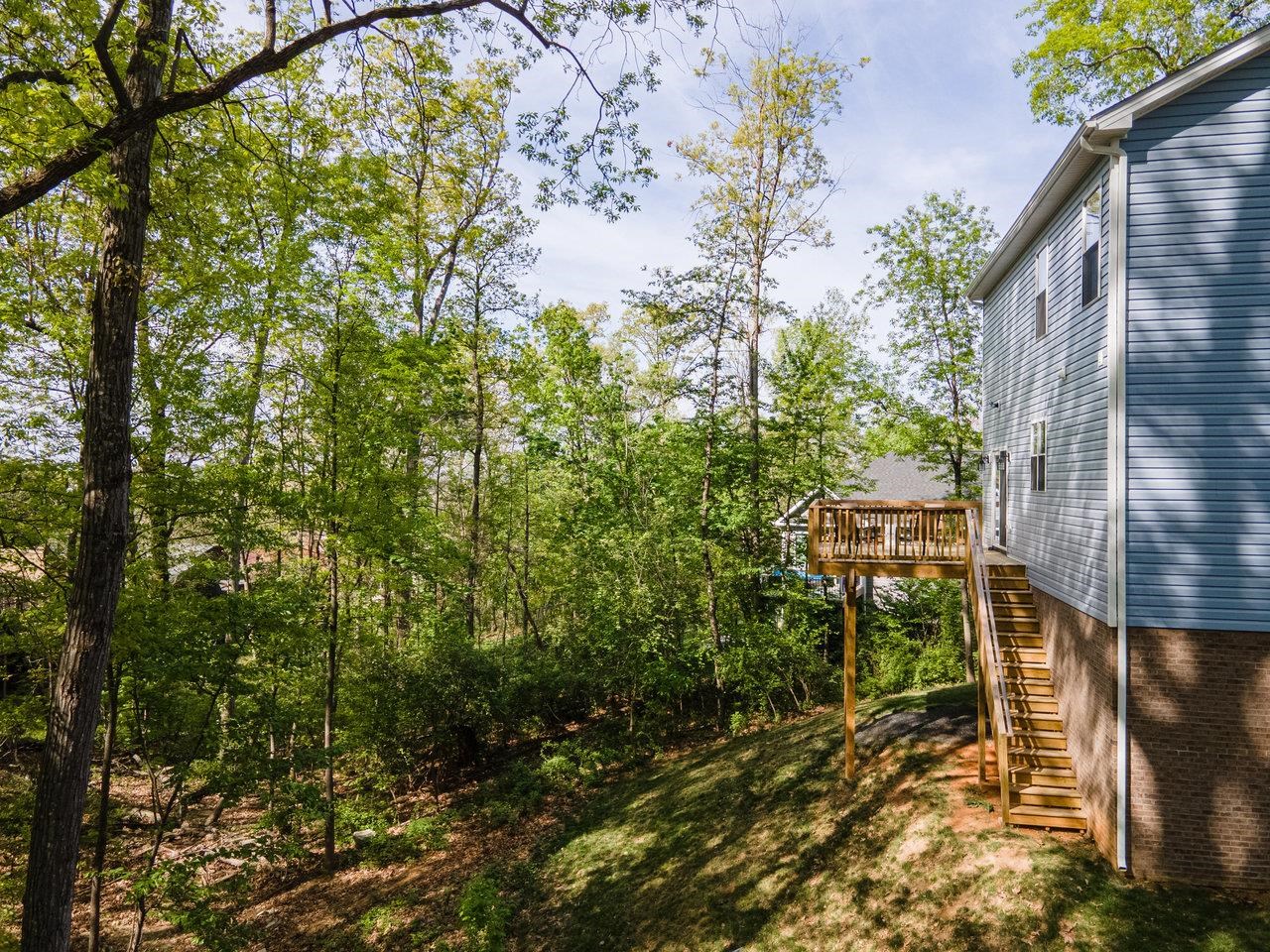 1176B NELSON DR, HARRISONBURG, Virginia 22801, 3 Bedrooms Bedrooms, ,2 BathroomsBathrooms,Residential,1176B NELSON DR,671953 MLS # 671953