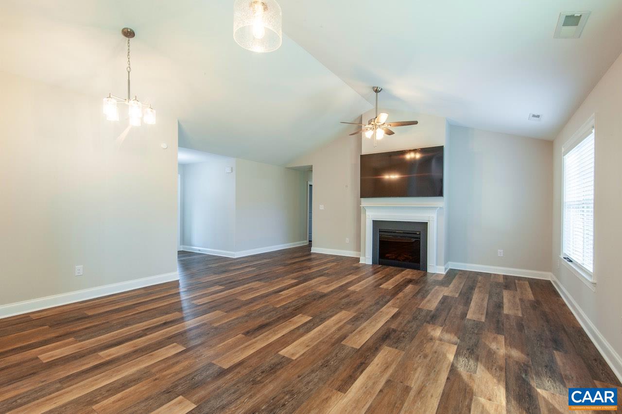 306 STONE ORCHARD DR, NELLYSFORD, Virginia 22958, 3 Bedrooms Bedrooms, ,2 BathroomsBathrooms,Residential,306 STONE ORCHARD DR,671954 MLS # 671954