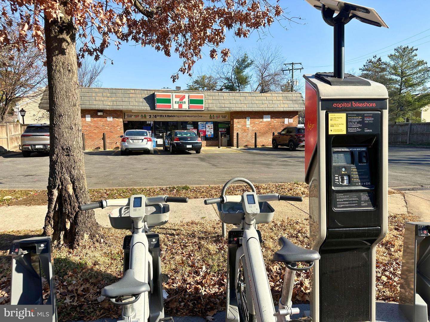 4619 28TH RD S #B, ARLINGTON, Virginia 22206, 2 Bedrooms Bedrooms, ,1 BathroomBathrooms,Residential,For sale,4619 28TH RD S #B,VAAR2066112 MLS # VAAR2066112