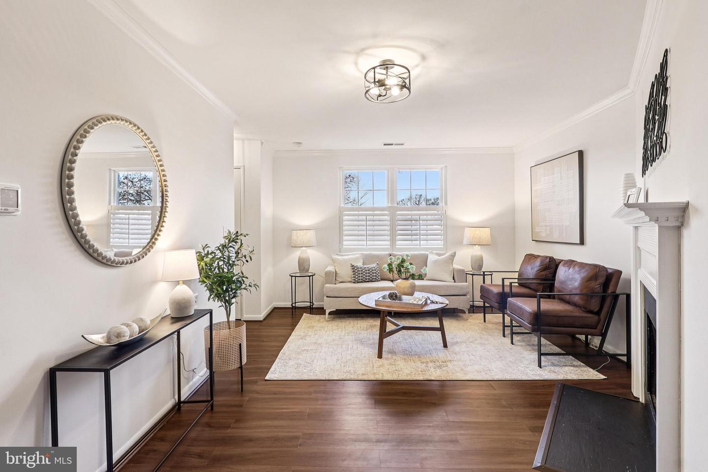 4619 28TH RD S #B, ARLINGTON, Virginia 22206, 2 Bedrooms Bedrooms, ,1 BathroomBathrooms,Residential,For sale,4619 28TH RD S #B,VAAR2066112 MLS # VAAR2066112