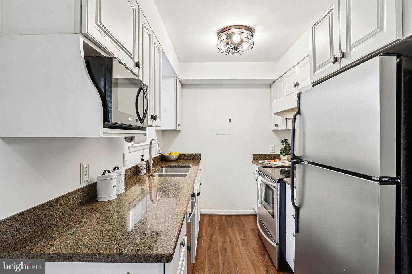 4619 28TH RD S #B, ARLINGTON, Virginia 22206, 2 Bedrooms Bedrooms, ,1 BathroomBathrooms,Residential,For sale,4619 28TH RD S #B,VAAR2066112 MLS # VAAR2066112