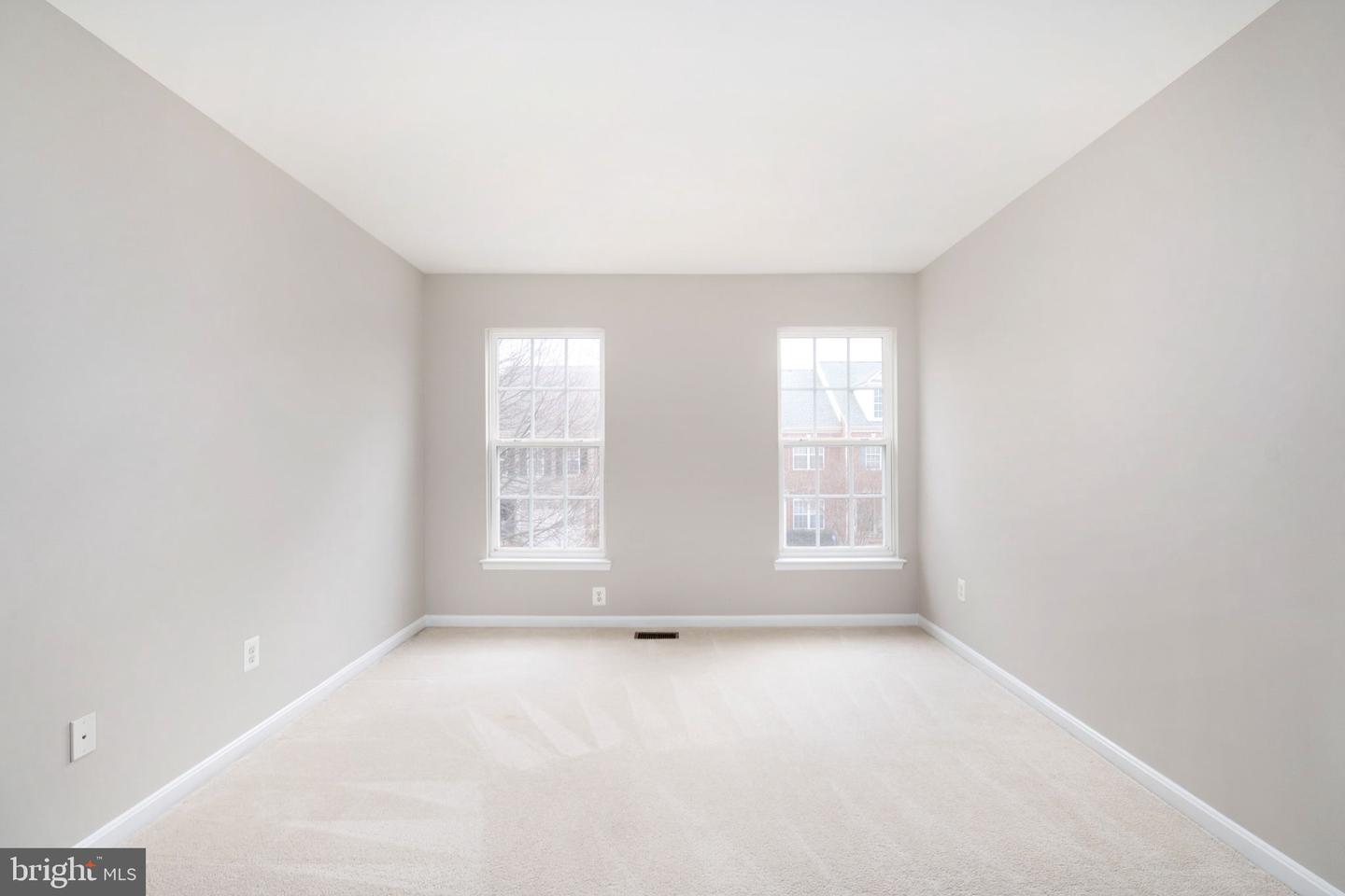 12314 TANALIAN FALLS LN, BRISTOW, Virginia 20136, 4 Bedrooms Bedrooms, ,2 BathroomsBathrooms,Residential,For sale,12314 TANALIAN FALLS LN,VAPW2108154 MLS # VAPW2108154 12314 TANALIAN FALLS LN, BRISTOW, Virginia 20136, 4 Bedrooms Bedrooms, ,2 BathroomsBathrooms,Residential,For sale,12314 TANALIAN FALLS LN,VAPW2108154 MLS # VAPW2108154