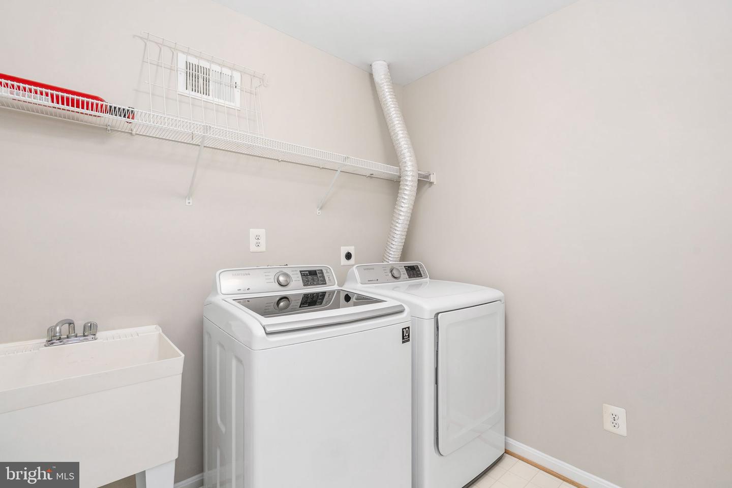 12314 TANALIAN FALLS LN, BRISTOW, Virginia 20136, 4 Bedrooms Bedrooms, ,2 BathroomsBathrooms,Residential,For sale,12314 TANALIAN FALLS LN,VAPW2108154 MLS # VAPW2108154 12314 TANALIAN FALLS LN, BRISTOW, Virginia 20136, 4 Bedrooms Bedrooms, ,2 BathroomsBathrooms,Residential,For sale,12314 TANALIAN FALLS LN,VAPW2108154 MLS # VAPW2108154