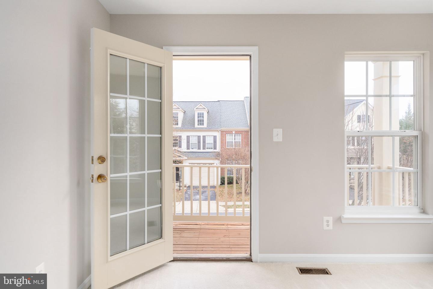 12314 TANALIAN FALLS LN, BRISTOW, Virginia 20136, 4 Bedrooms Bedrooms, ,2 BathroomsBathrooms,Residential,For sale,12314 TANALIAN FALLS LN,VAPW2108154 MLS # VAPW2108154 12314 TANALIAN FALLS LN, BRISTOW, Virginia 20136, 4 Bedrooms Bedrooms, ,2 BathroomsBathrooms,Residential,For sale,12314 TANALIAN FALLS LN,VAPW2108154 MLS # VAPW2108154