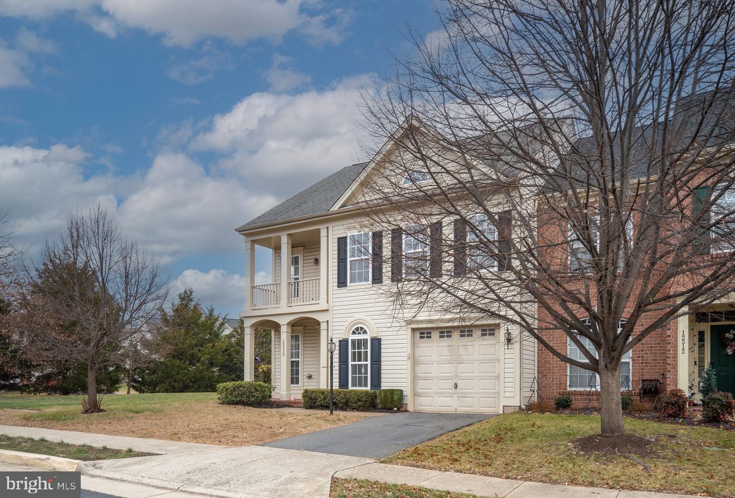 12314 TANALIAN FALLS LN, BRISTOW, Virginia 20136, 4 Bedrooms Bedrooms, ,2 BathroomsBathrooms,Residential,For sale,12314 TANALIAN FALLS LN,VAPW2108154 MLS # VAPW2108154 12314 TANALIAN FALLS LN, BRISTOW, Virginia 20136, 4 Bedrooms Bedrooms, ,2 BathroomsBathrooms,Residential,For sale,12314 TANALIAN FALLS LN,VAPW2108154 MLS # VAPW2108154