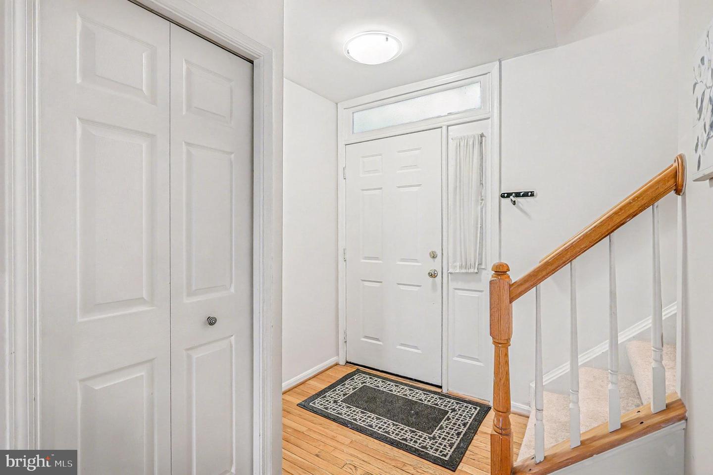 20402 COOL FERN SQ #20402, ASHBURN, Virginia 20147, 4 Bedrooms Bedrooms, ,3 BathroomsBathrooms,Residential,For sale,20402 COOL FERN SQ #20402,VALO2111614 MLS # VALO2111614