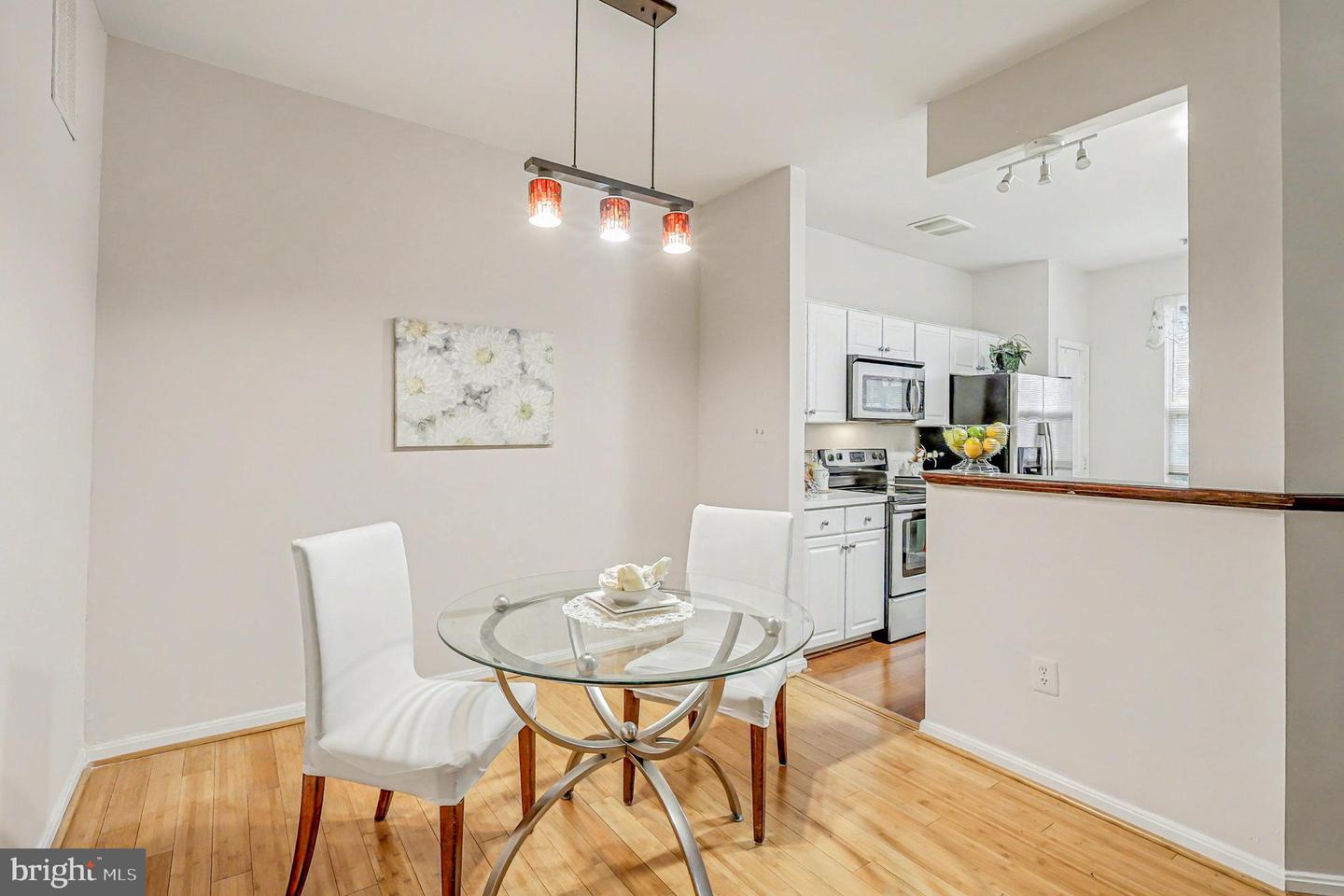 20402 COOL FERN SQ #20402, ASHBURN, Virginia 20147, 4 Bedrooms Bedrooms, ,3 BathroomsBathrooms,Residential,For sale,20402 COOL FERN SQ #20402,VALO2111614 MLS # VALO2111614