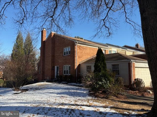 913 MOOREFIELD HILL GRV SW, VIENNA, Virginia 22180, 3 Bedrooms Bedrooms, ,3 BathroomsBathrooms,Residential,For sale,913 MOOREFIELD HILL GRV SW,VAFX2280278 MLS # VAFX2280278