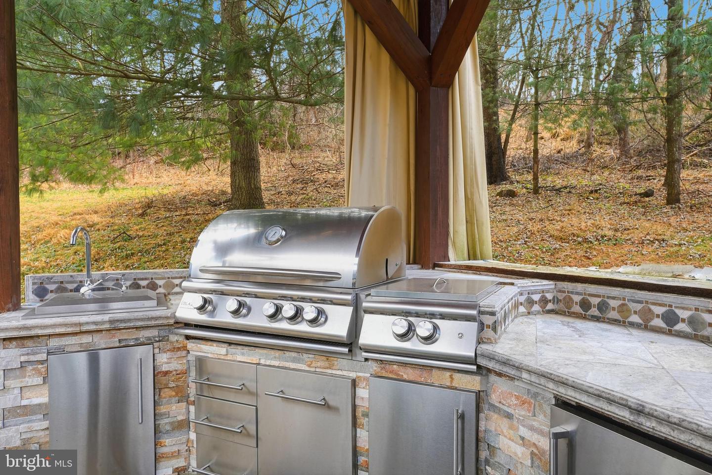 1073 MOUNTAIN HEIGHTS RD, FRONT ROYAL, Virginia 22630, 3 Bedrooms Bedrooms, 1 Room Rooms,2 BathroomsBathrooms,Residential,For sale,1073 MOUNTAIN HEIGHTS RD,VAWR2012862 MLS # VAWR2012862 1073 MOUNTAIN HEIGHTS RD, FRONT ROYAL, Virginia 22630, 3 Bedrooms Bedrooms, 1 Room Rooms,2 BathroomsBathrooms,Residential,For sale,1073 MOUNTAIN HEIGHTS RD,VAWR2012862 MLS # VAWR2012862