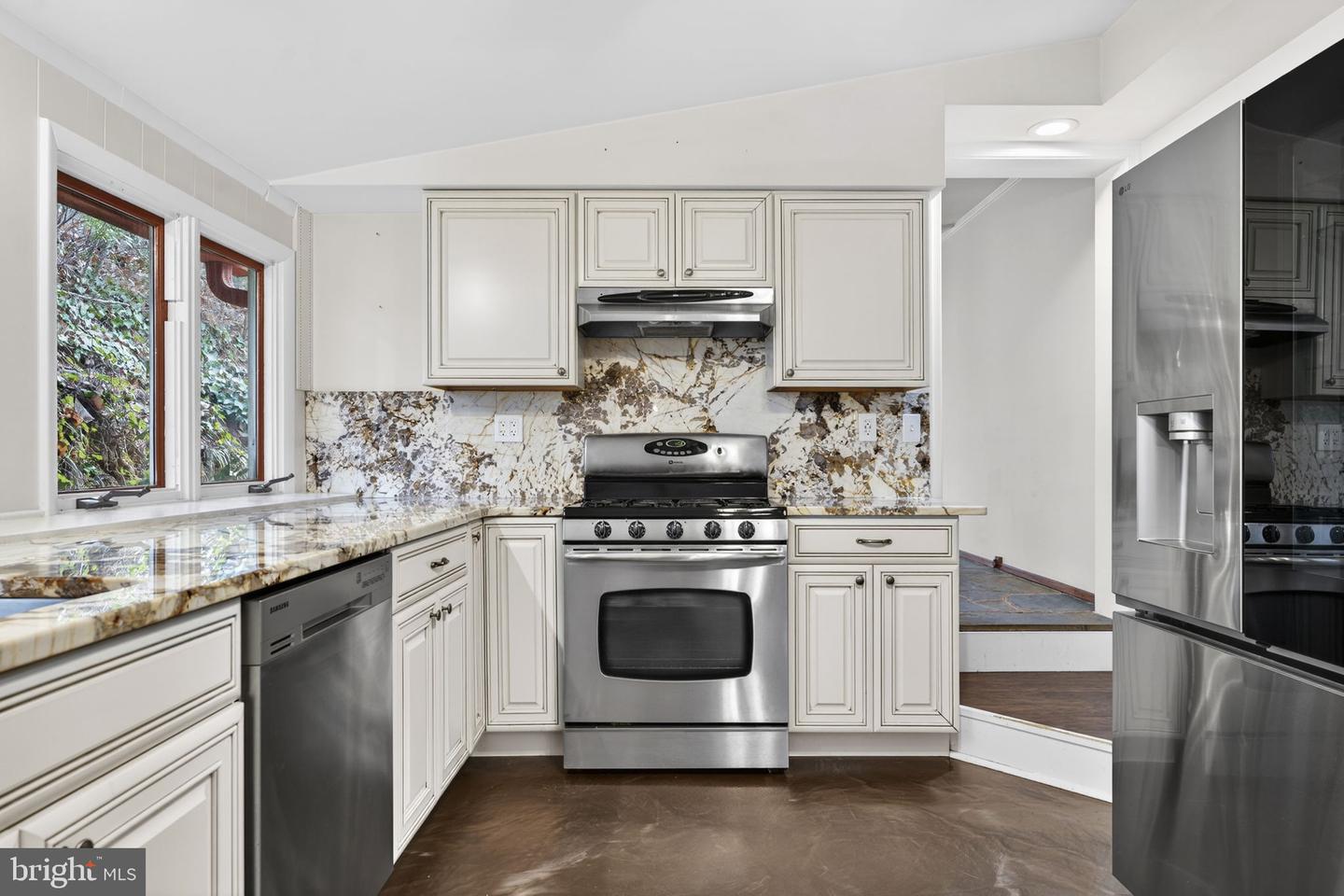 4119 BULL RUN MOUNTAIN RD, THE PLAINS, Virginia 20198, 3 Bedrooms Bedrooms, ,2 BathroomsBathrooms,Residential,For sale,4119 BULL RUN MOUNTAIN RD,VAFQ2019784 MLS # VAFQ2019784