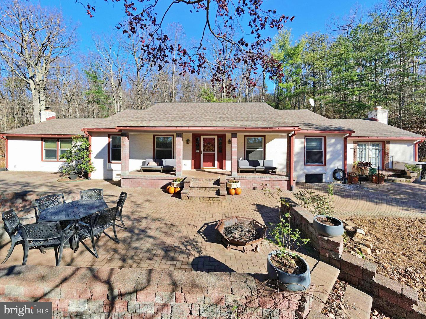 4119 BULL RUN MOUNTAIN RD, THE PLAINS, Virginia 20198, 3 Bedrooms Bedrooms, ,2 BathroomsBathrooms,Residential,For sale,4119 BULL RUN MOUNTAIN RD,VAFQ2019784 MLS # VAFQ2019784