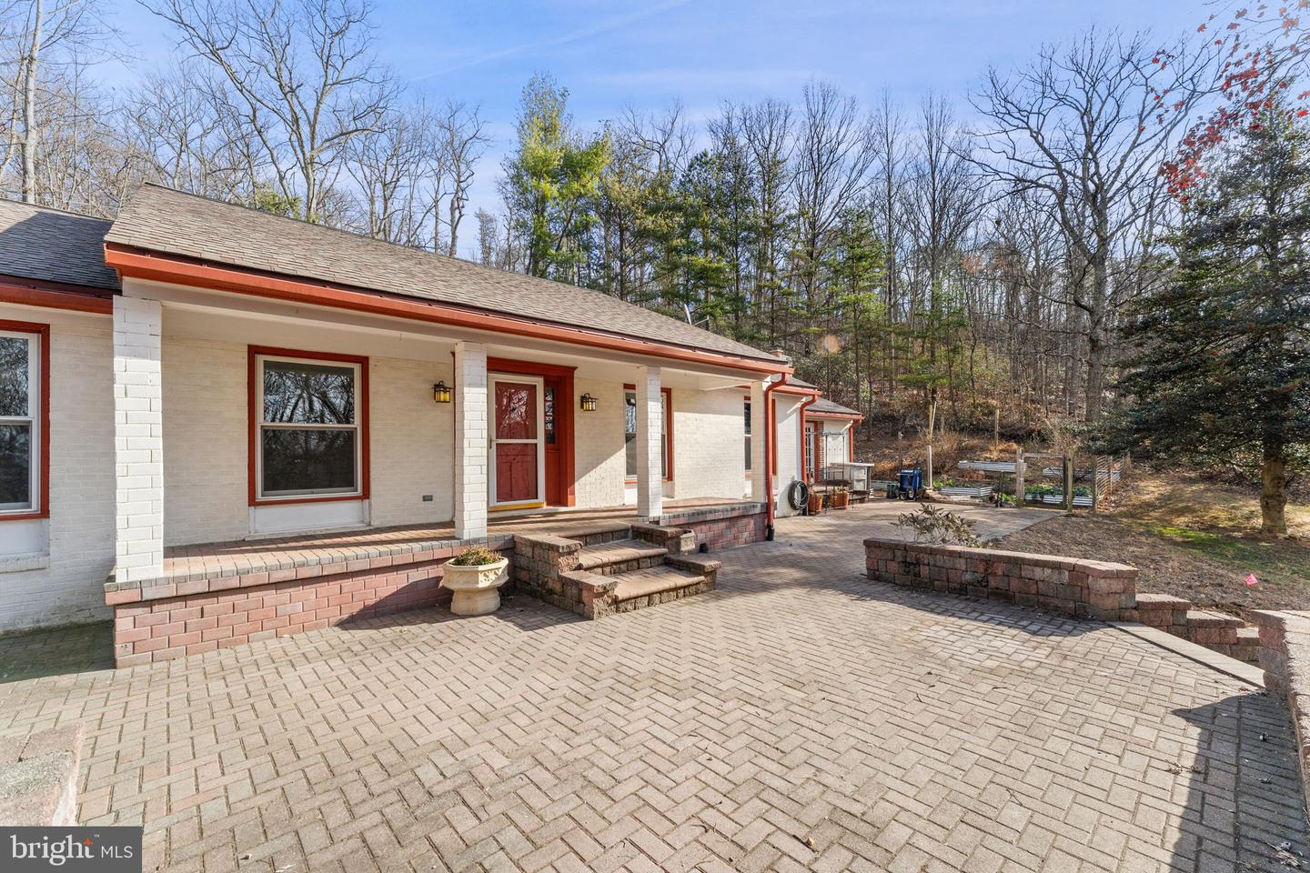 4119 BULL RUN MOUNTAIN RD, THE PLAINS, Virginia 20198, 3 Bedrooms Bedrooms, ,2 BathroomsBathrooms,Residential,For sale,4119 BULL RUN MOUNTAIN RD,VAFQ2019784 MLS # VAFQ2019784