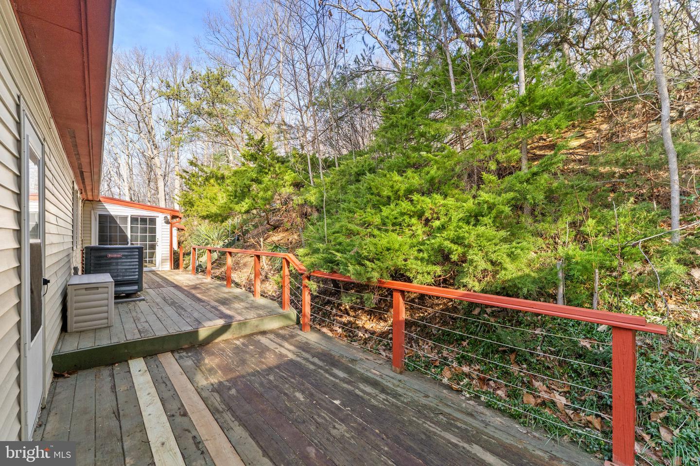 4119 BULL RUN MOUNTAIN RD, THE PLAINS, Virginia 20198, 3 Bedrooms Bedrooms, ,2 BathroomsBathrooms,Residential,For sale,4119 BULL RUN MOUNTAIN RD,VAFQ2019784 MLS # VAFQ2019784