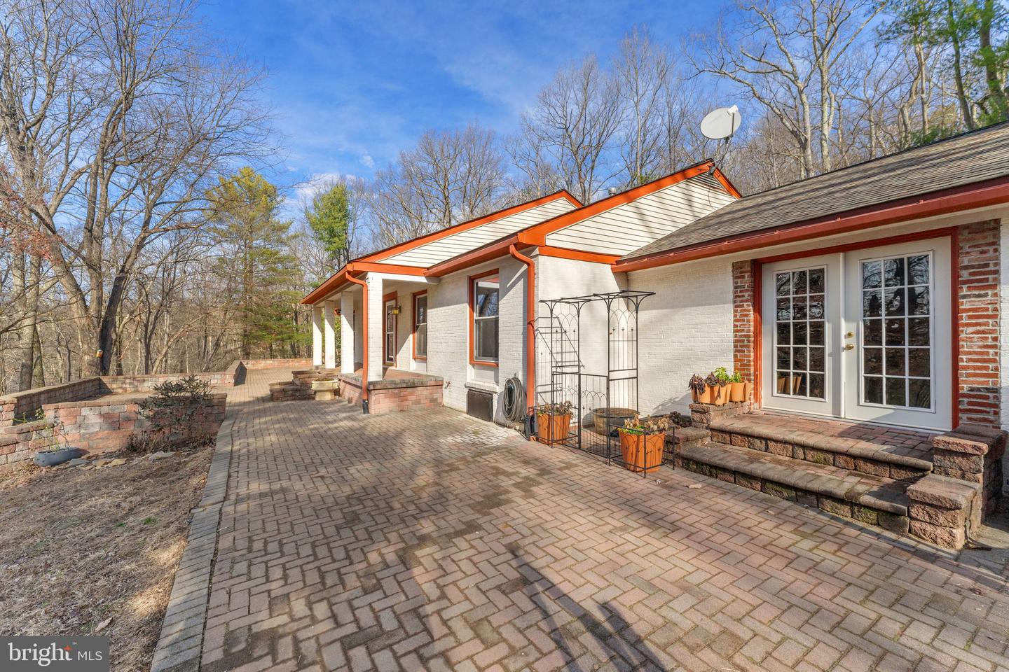 4119 BULL RUN MOUNTAIN RD, THE PLAINS, Virginia 20198, 3 Bedrooms Bedrooms, ,2 BathroomsBathrooms,Residential,For sale,4119 BULL RUN MOUNTAIN RD,VAFQ2019784 MLS # VAFQ2019784