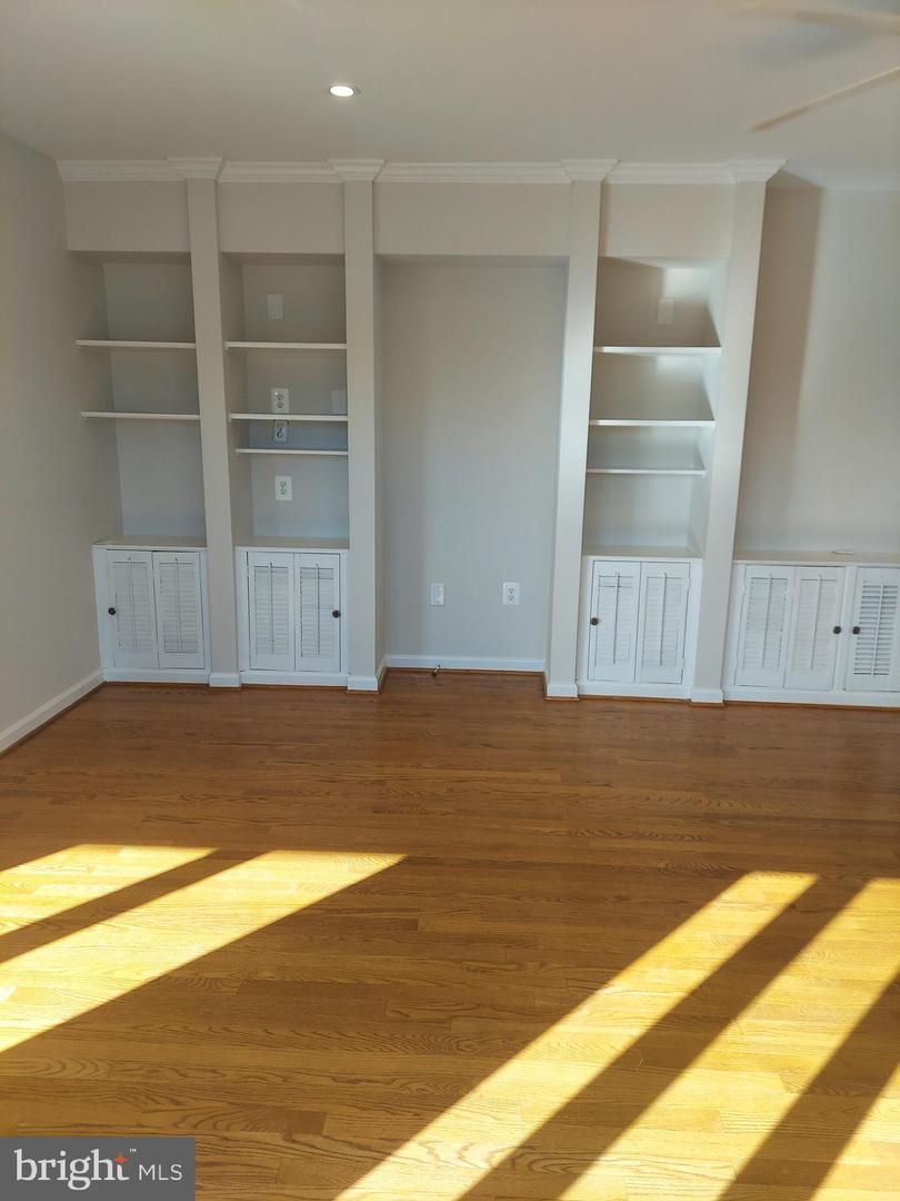 388 BOWLING GREEN RD, FRONT ROYAL, Virginia 22630, 4 Bedrooms Bedrooms, ,3 BathroomsBathrooms,Residential,For sale,388 BOWLING GREEN RD,VAWR2012894 MLS # VAWR2012894