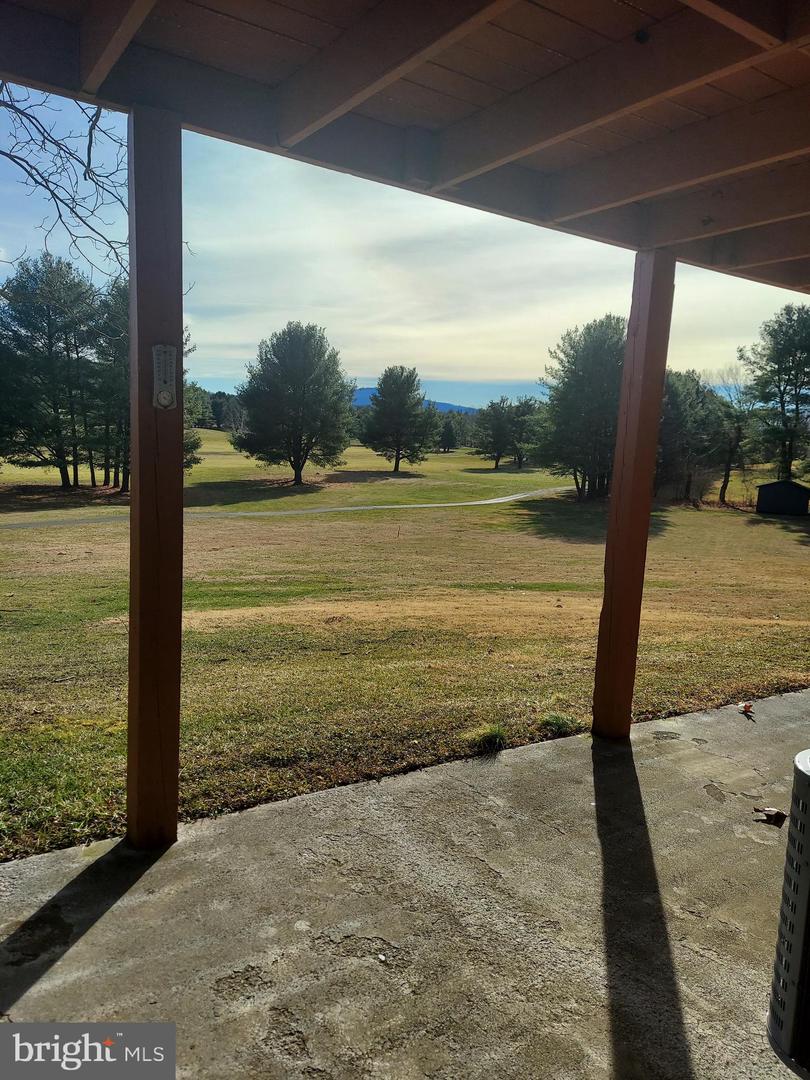 388 BOWLING GREEN RD, FRONT ROYAL, Virginia 22630, 4 Bedrooms Bedrooms, ,3 BathroomsBathrooms,Residential,For sale,388 BOWLING GREEN RD,VAWR2012894 MLS # VAWR2012894