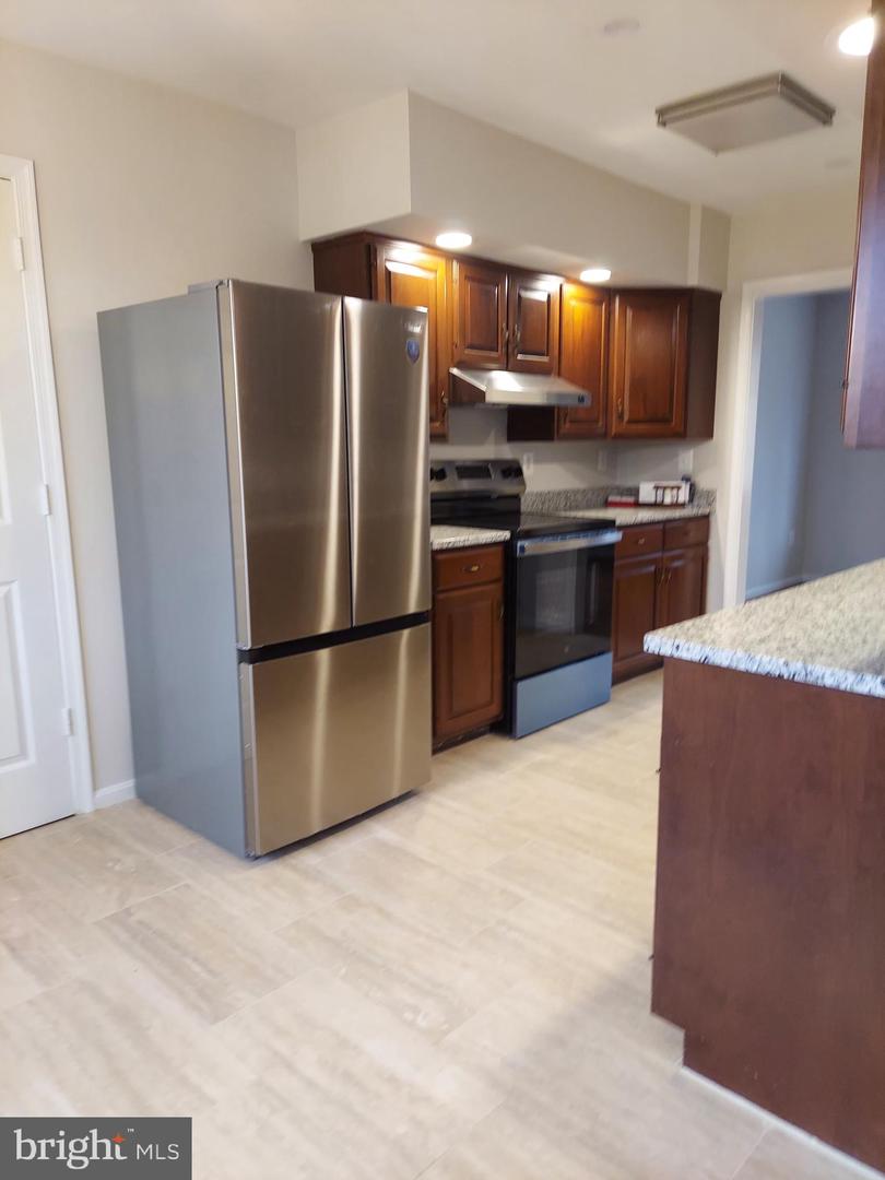 388 BOWLING GREEN RD, FRONT ROYAL, Virginia 22630, 4 Bedrooms Bedrooms, ,3 BathroomsBathrooms,Residential,For sale,388 BOWLING GREEN RD,VAWR2012894 MLS # VAWR2012894