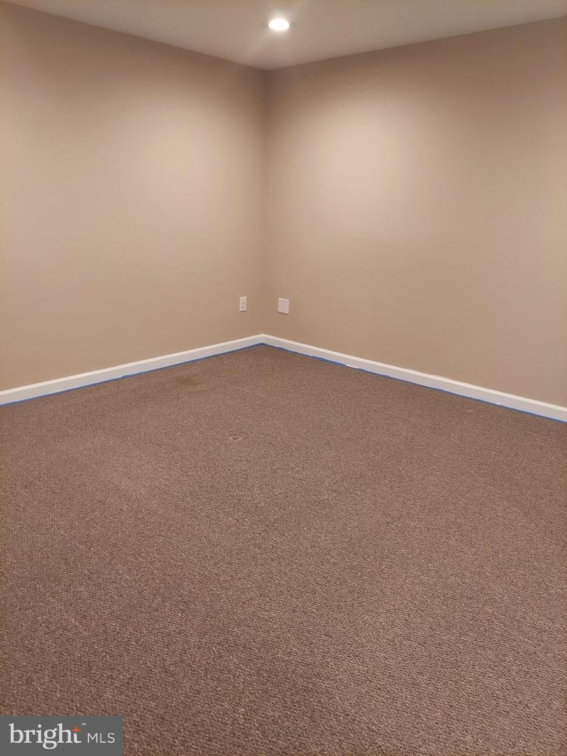 388 BOWLING GREEN RD, FRONT ROYAL, Virginia 22630, 4 Bedrooms Bedrooms, ,3 BathroomsBathrooms,Residential,For sale,388 BOWLING GREEN RD,VAWR2012894 MLS # VAWR2012894