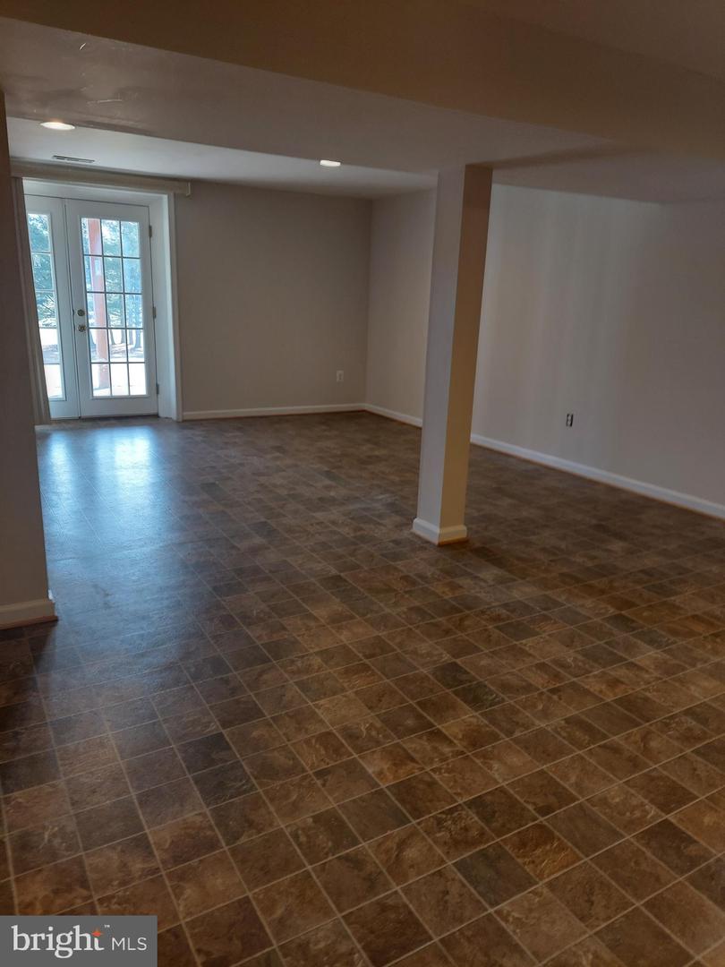 388 BOWLING GREEN RD, FRONT ROYAL, Virginia 22630, 4 Bedrooms Bedrooms, ,3 BathroomsBathrooms,Residential,For sale,388 BOWLING GREEN RD,VAWR2012894 MLS # VAWR2012894