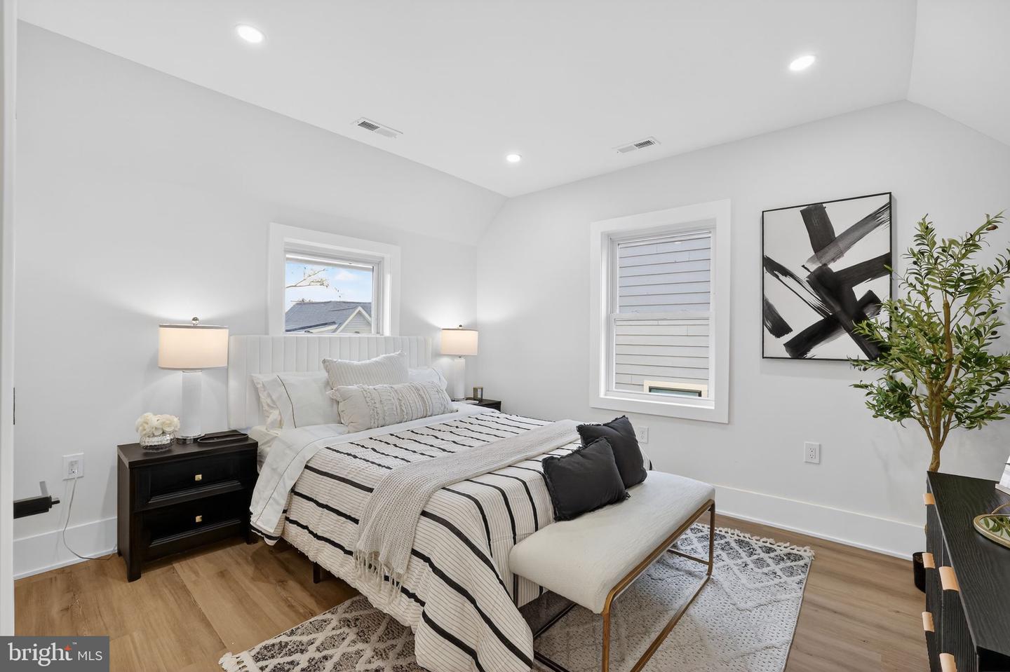 907 LAWRENCE ST NE, WASHINGTON, District Of Columbia 20017, 5 Bedrooms Bedrooms, ,2 BathroomsBathrooms,Residential,For sale,907 LAWRENCE ST NE,DCDC2234018 MLS # DCDC2234018