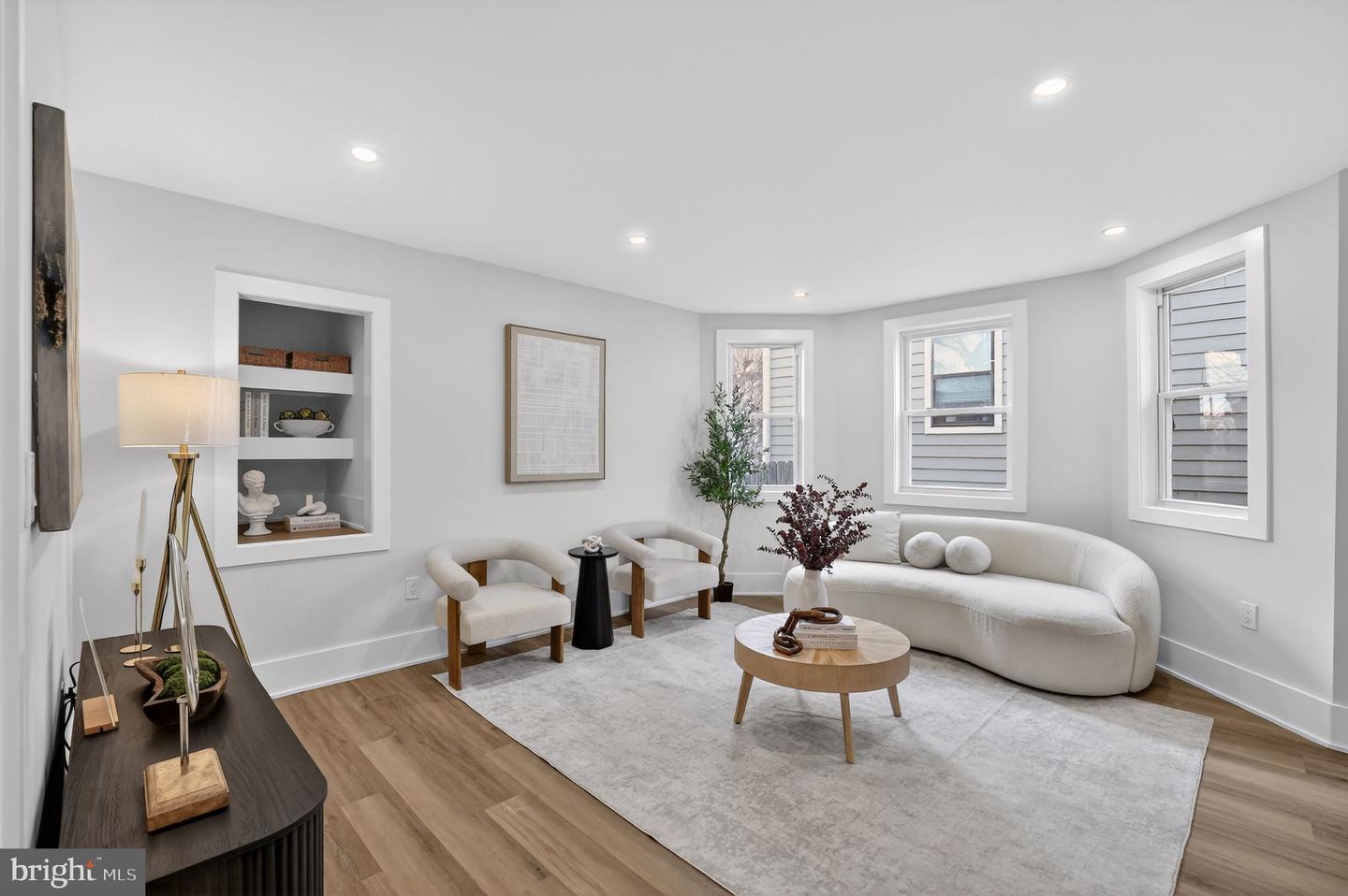 907 LAWRENCE ST NE, WASHINGTON, District Of Columbia 20017, 5 Bedrooms Bedrooms, ,2 BathroomsBathrooms,Residential,For sale,907 LAWRENCE ST NE,DCDC2234018 MLS # DCDC2234018