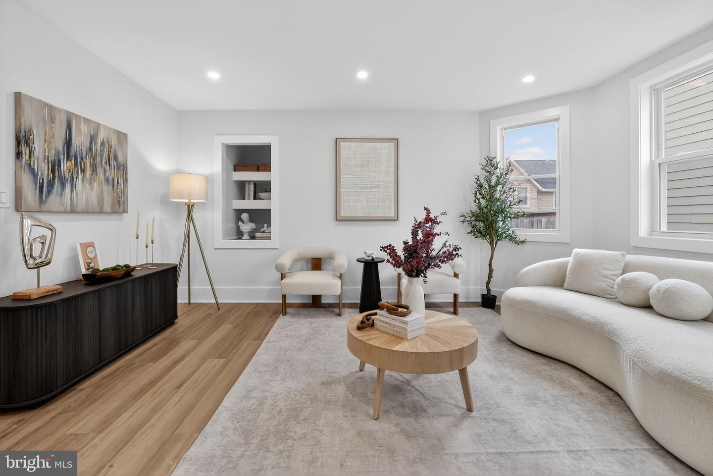 907 LAWRENCE ST NE, WASHINGTON, District Of Columbia 20017, 5 Bedrooms Bedrooms, ,2 BathroomsBathrooms,Residential,For sale,907 LAWRENCE ST NE,DCDC2234018 MLS # DCDC2234018