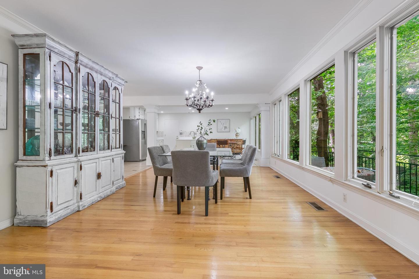 4054 41ST ST, MCLEAN, Virginia 22101, 6 Bedrooms Bedrooms, ,3 BathroomsBathrooms,Residential,For sale,4054 41ST ST,VAFX2281780 MLS # VAFX2281780