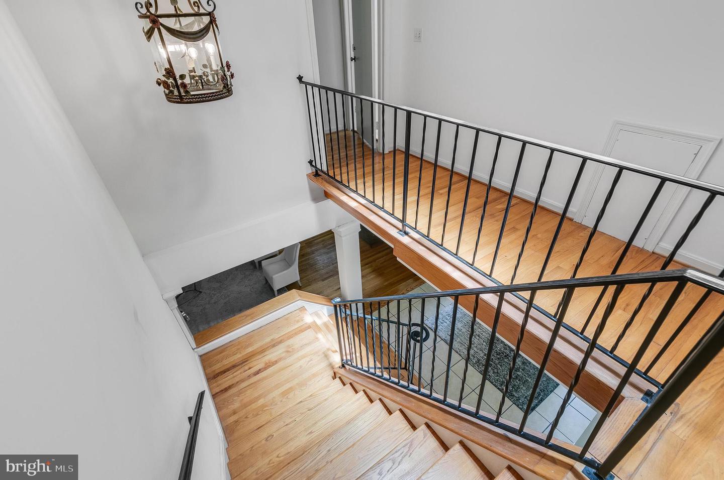 4054 41ST ST, MCLEAN, Virginia 22101, 6 Bedrooms Bedrooms, ,3 BathroomsBathrooms,Residential,For sale,4054 41ST ST,VAFX2281780 MLS # VAFX2281780