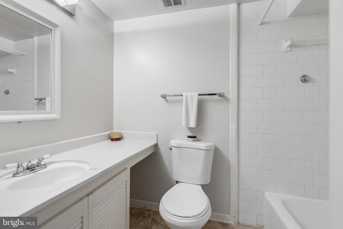 4054 41ST ST, MCLEAN, Virginia 22101, 6 Bedrooms Bedrooms, ,3 BathroomsBathrooms,Residential,For sale,4054 41ST ST,VAFX2281780 MLS # VAFX2281780