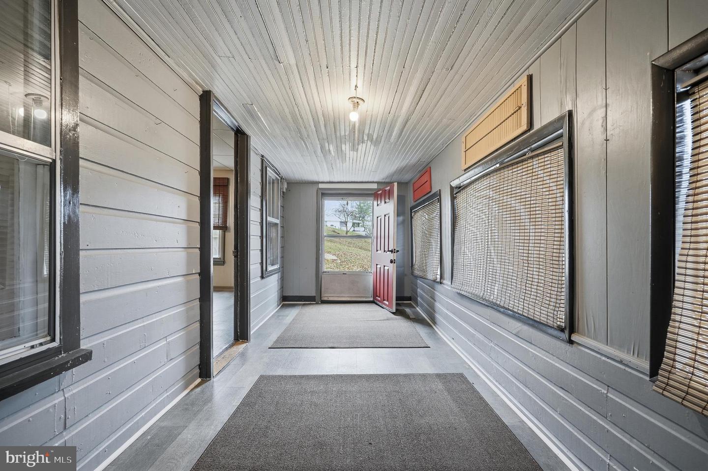 208 COLLINS RD, JONESVILLE, Virginia 24263, 2 Bedrooms Bedrooms, 4 Rooms Rooms,1 BathroomBathrooms,Residential,For sale,208 COLLINS RD,VALE2000014 MLS # VALE2000014