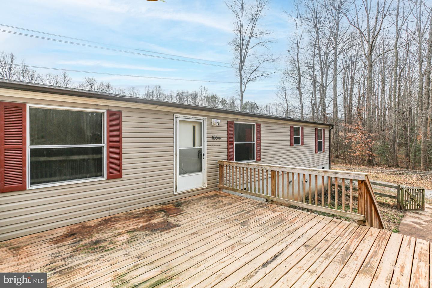 3109 DANBURY CIR, SPOTSYLVANIA, Virginia 22551, 3 Bedrooms Bedrooms, ,2 BathroomsBathrooms,Residential,For sale,3109 DANBURY CIR,VASP2038058 MLS # VASP2038058