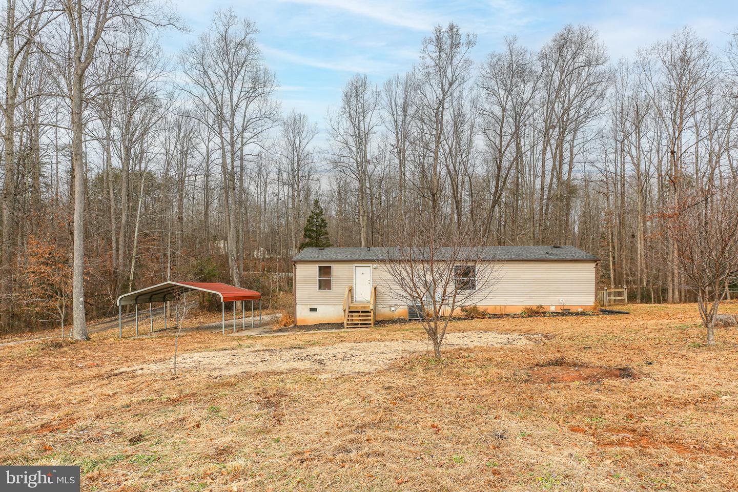 3109 DANBURY CIR, SPOTSYLVANIA, Virginia 22551, 3 Bedrooms Bedrooms, ,2 BathroomsBathrooms,Residential,For sale,3109 DANBURY CIR,VASP2038058 MLS # VASP2038058