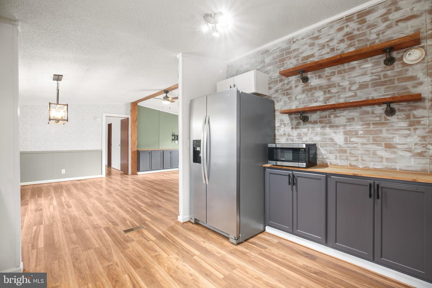 3109 DANBURY CIR, SPOTSYLVANIA, Virginia 22551, 3 Bedrooms Bedrooms, ,2 BathroomsBathrooms,Residential,For sale,3109 DANBURY CIR,VASP2038058 MLS # VASP2038058