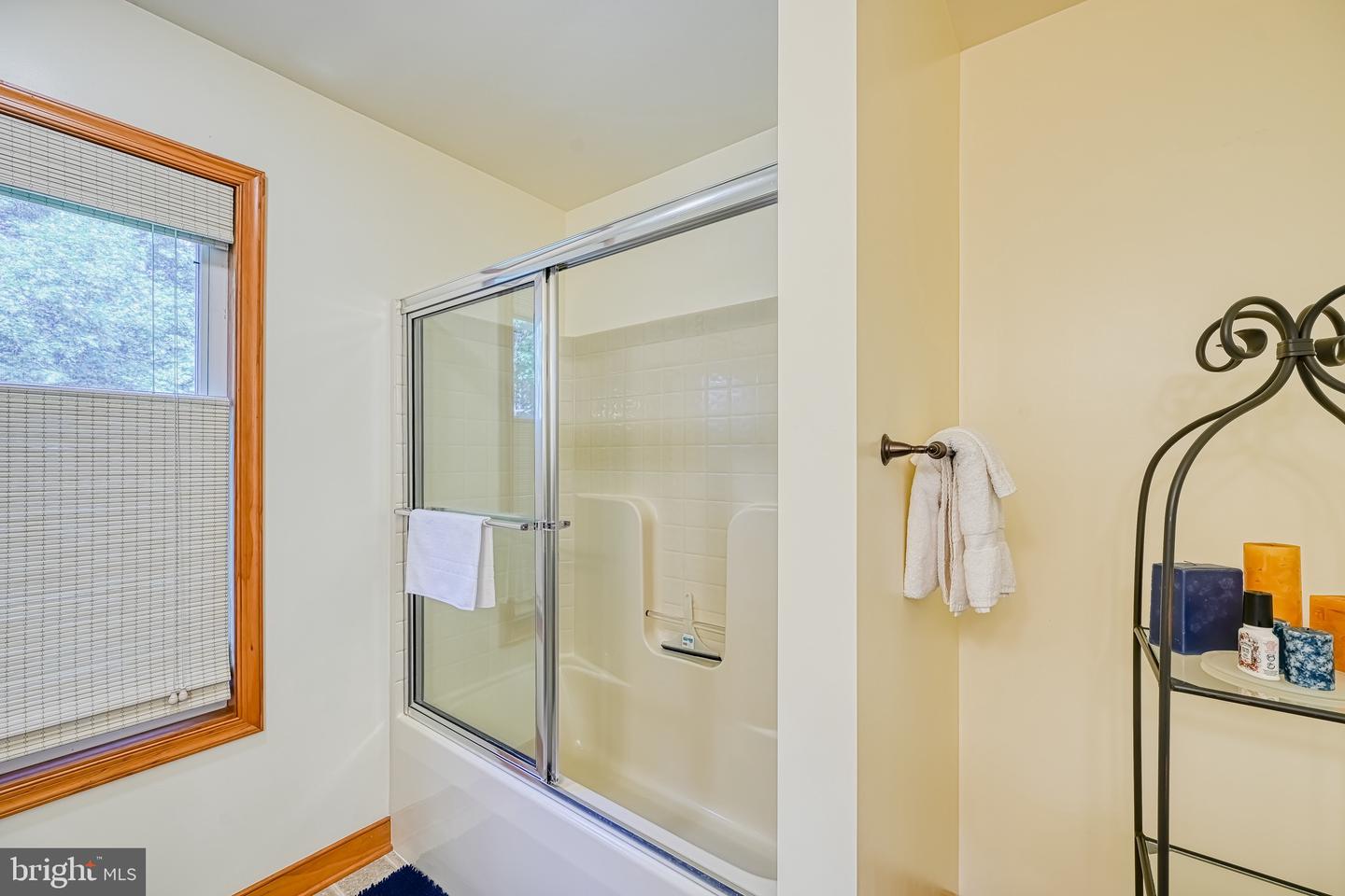 5500 DOGWOOD TREE LN, MINERAL, Virginia 23117, 5 Bedrooms Bedrooms, 12 Rooms Rooms,3 BathroomsBathrooms,Residential,For sale,5500 DOGWOOD TREE LN,VASP2038128 MLS # VASP2038128