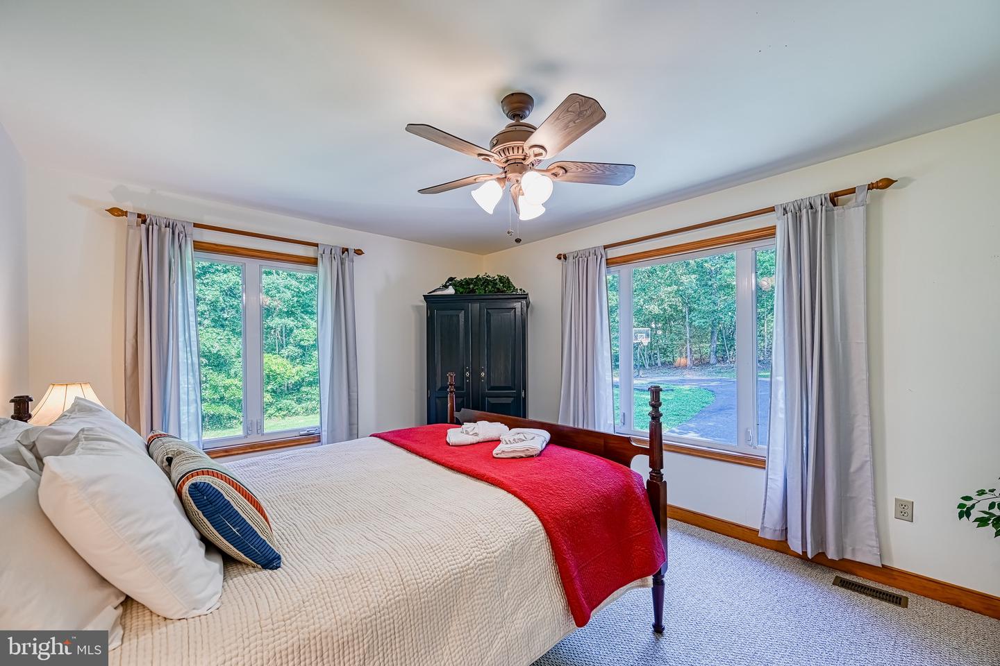 5500 DOGWOOD TREE LN, MINERAL, Virginia 23117, 5 Bedrooms Bedrooms, 12 Rooms Rooms,3 BathroomsBathrooms,Residential,For sale,5500 DOGWOOD TREE LN,VASP2038128 MLS # VASP2038128