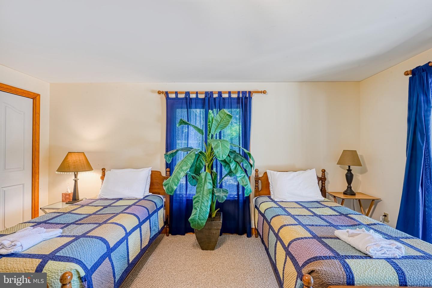 5500 DOGWOOD TREE LN, MINERAL, Virginia 23117, 5 Bedrooms Bedrooms, 12 Rooms Rooms,3 BathroomsBathrooms,Residential,For sale,5500 DOGWOOD TREE LN,VASP2038128 MLS # VASP2038128