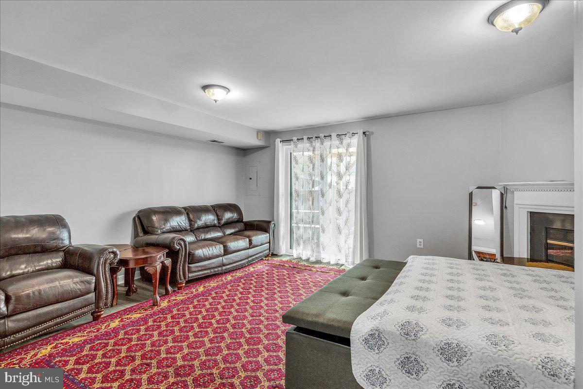 12729 HUNTERBROOK DR, WOODBRIDGE, Virginia 22192, 3 Bedrooms Bedrooms, ,3 BathroomsBathrooms,Residential,For sale,12729 HUNTERBROOK DR,VAPW2109154 MLS # VAPW2109154