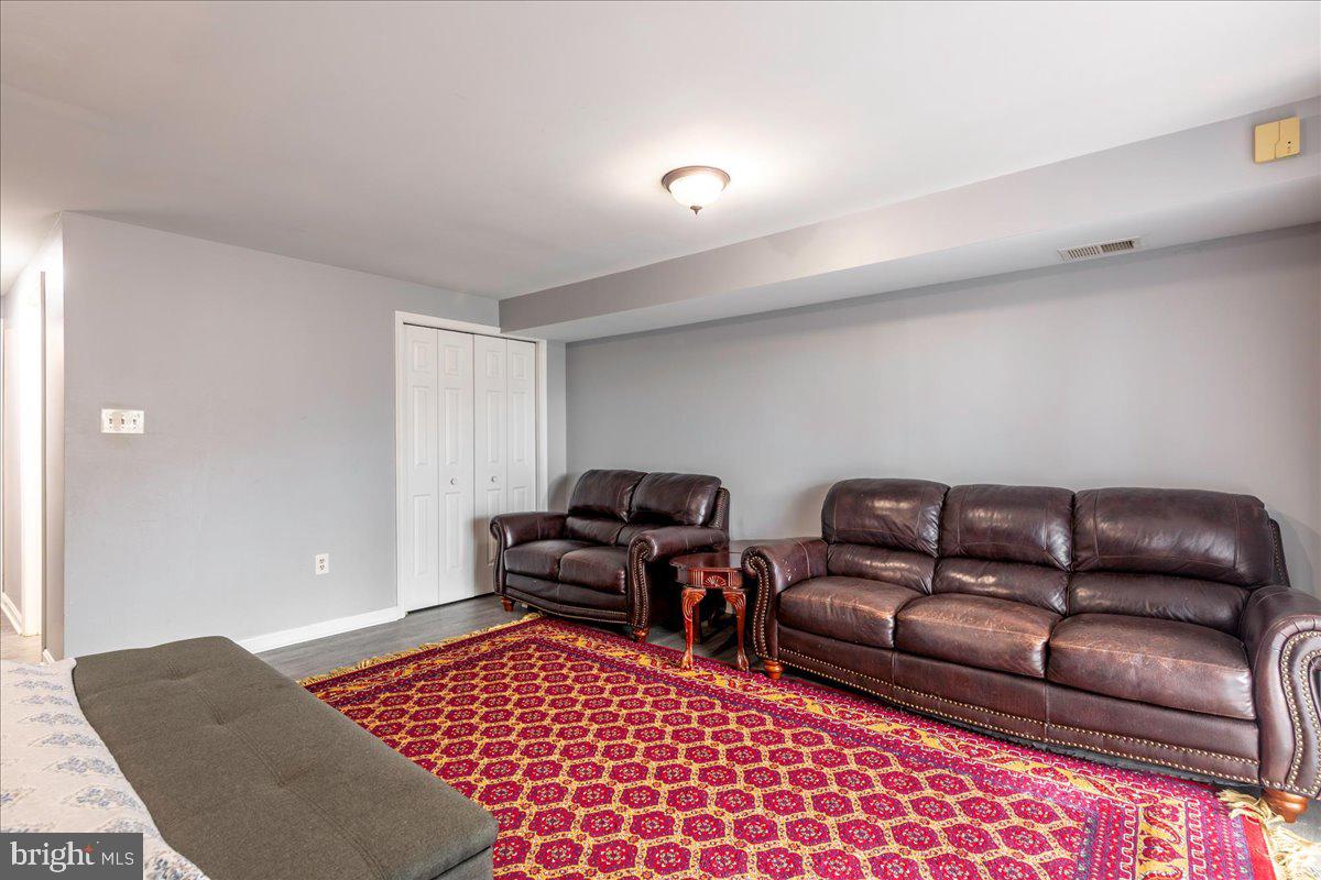 12729 HUNTERBROOK DR, WOODBRIDGE, Virginia 22192, 3 Bedrooms Bedrooms, ,3 BathroomsBathrooms,Residential,For sale,12729 HUNTERBROOK DR,VAPW2109154 MLS # VAPW2109154